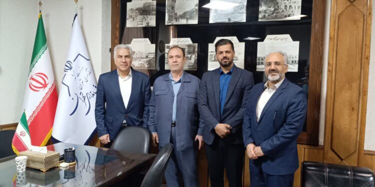 دیدار رئیس فدراسیون ورزش های ناشنوایان با فرماندار تهران