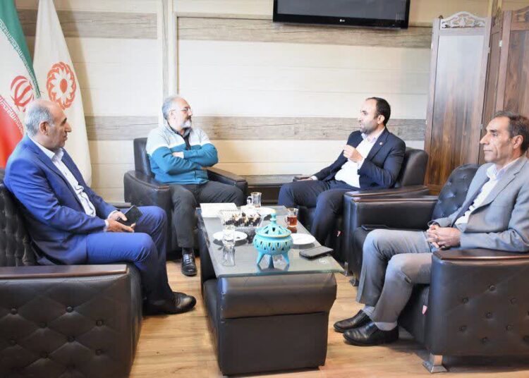 نشست رئیس هیات ورزش‌های ناشنوایان با مدیرکل بهزیستی کرمانشاه