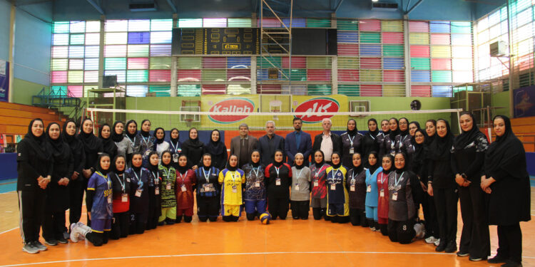 آغاز به کار گروه اول تیم ملی والیبال دختران ناشنوا با تشکیل اولین اردو 