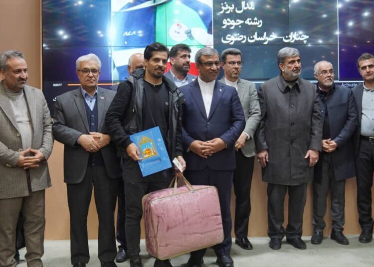 همزمان با میلاد حضرت علی(ع) و روز پدر