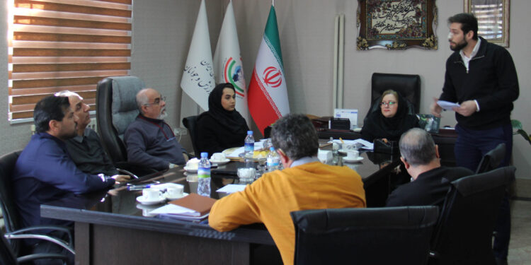 هدف همافزایی فکری و بهرهگیری از ظرفیت نخبگان ورزش ناشنوایان