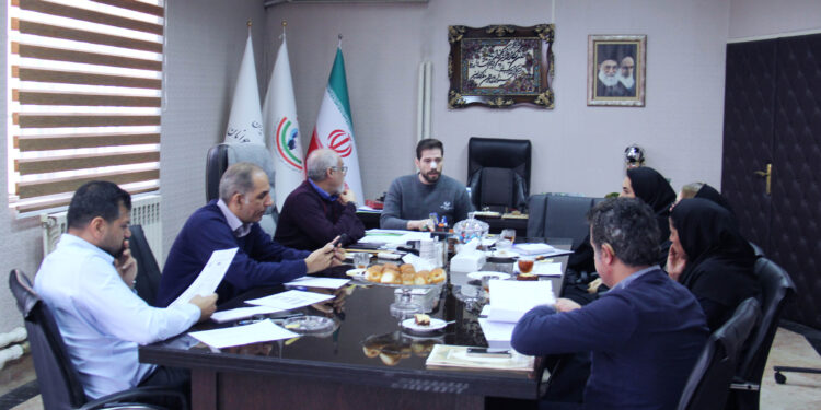 با هدف هم‌اندیشی و بهره‌گیری از ظرفیت نخبگان