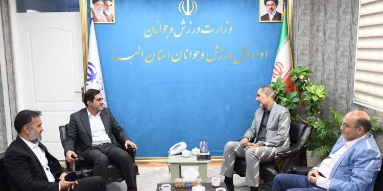 در حاشیه مجمع عمومی و سالیانه هیات ورزش‌های ناشنوایان استان البرز؛