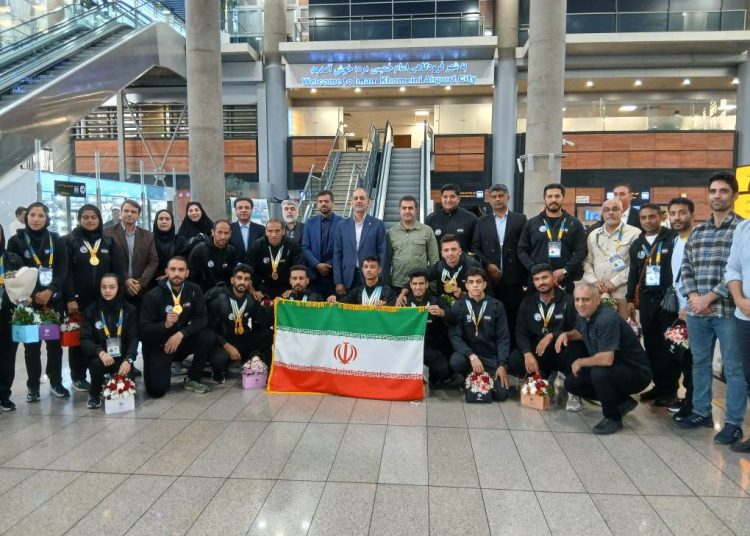 بازگشت تیم ملی دوومیدانی ناشنوایان به ایران + تصاویر