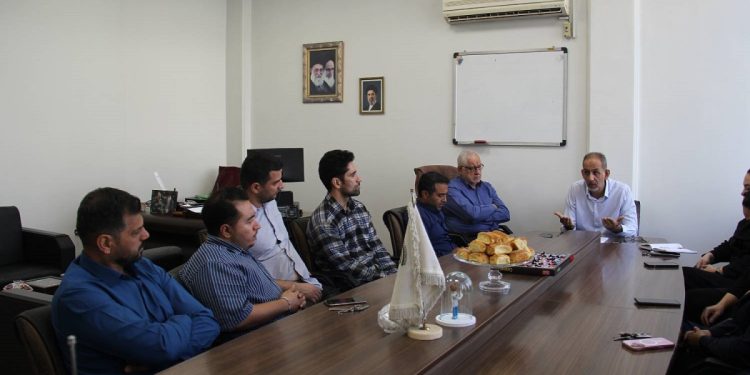 برگزاری اولین جلسه اداری کارکنان فدراسیون ناشنوایان با دکتر فراهانی